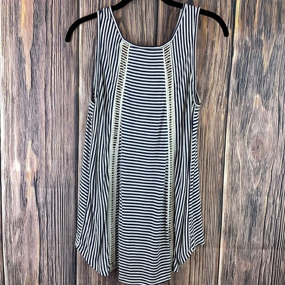 Women’s Navy Blue & White Striped Tank W/ Crochet Details (Size M) 🤗 Host Pick - Picture 3 of 5